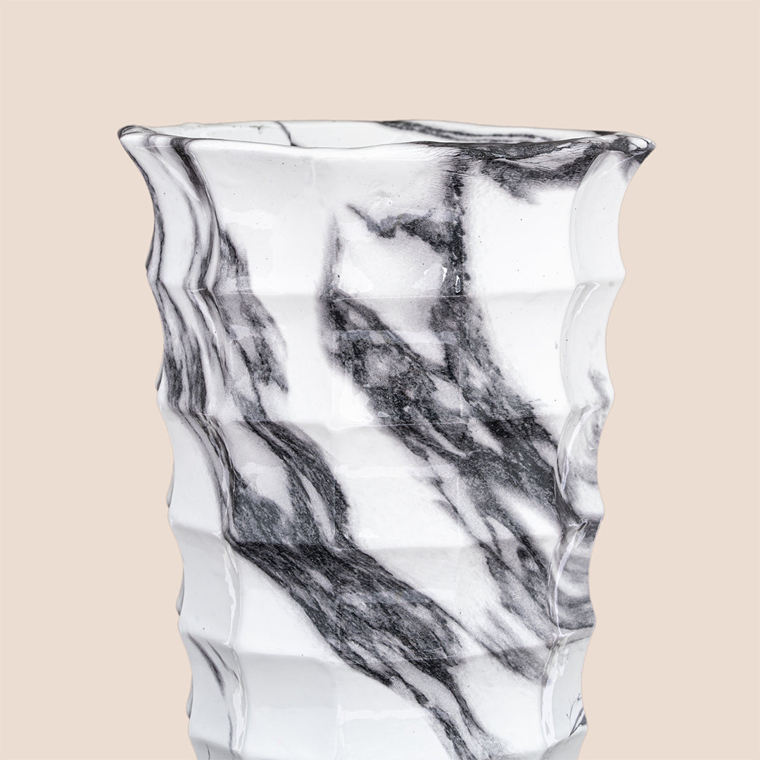 Aurelia Strata & Sootra - Vase Set