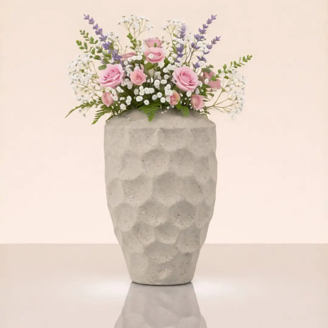 Alba Grande - The Vase