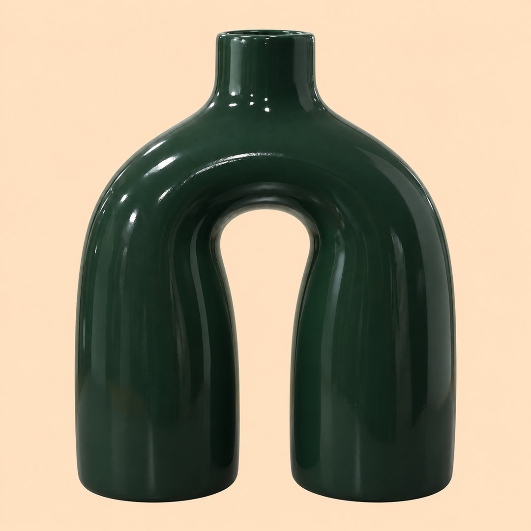 The Arched Embrace - Scented Candles