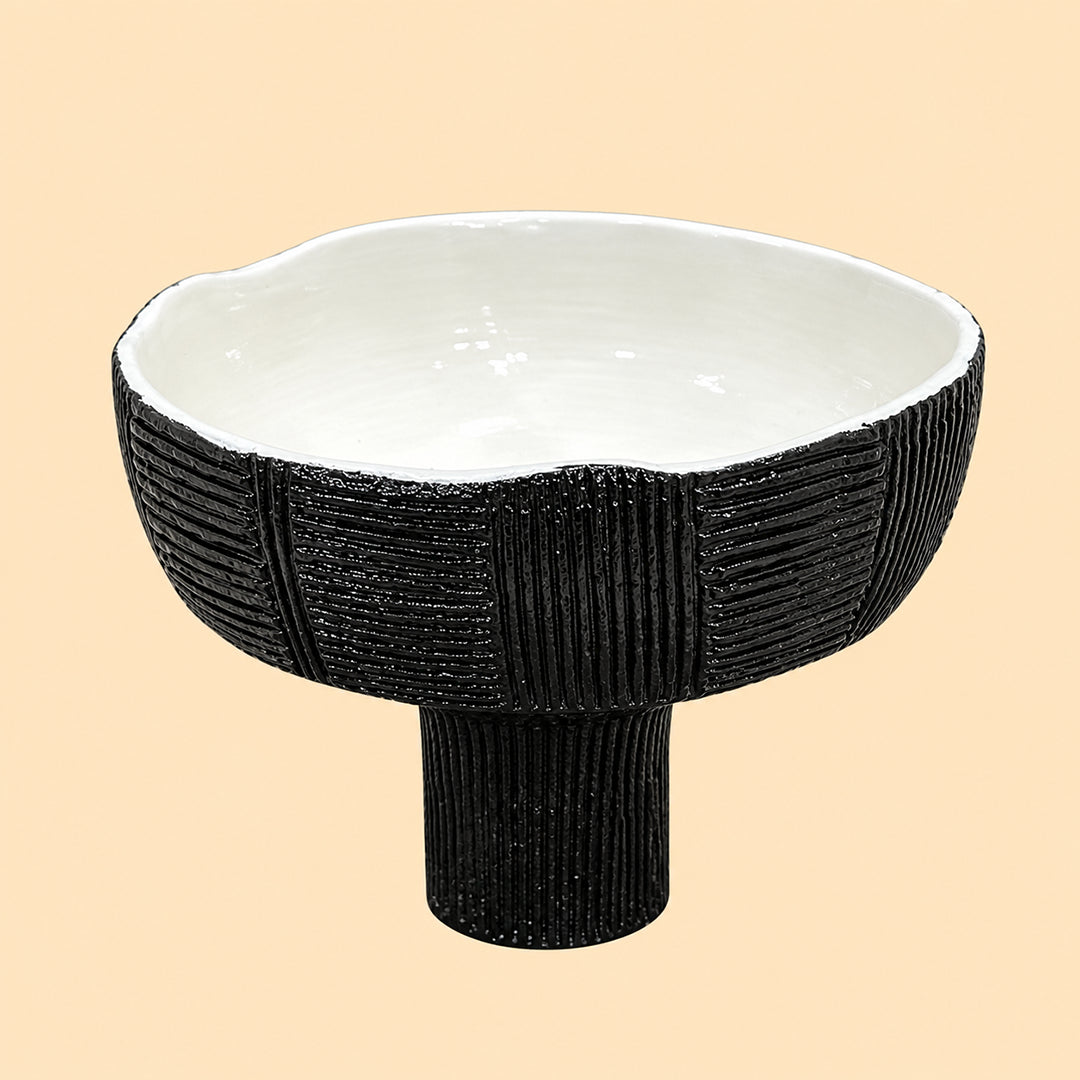 Obsidian Bloom - Vase
