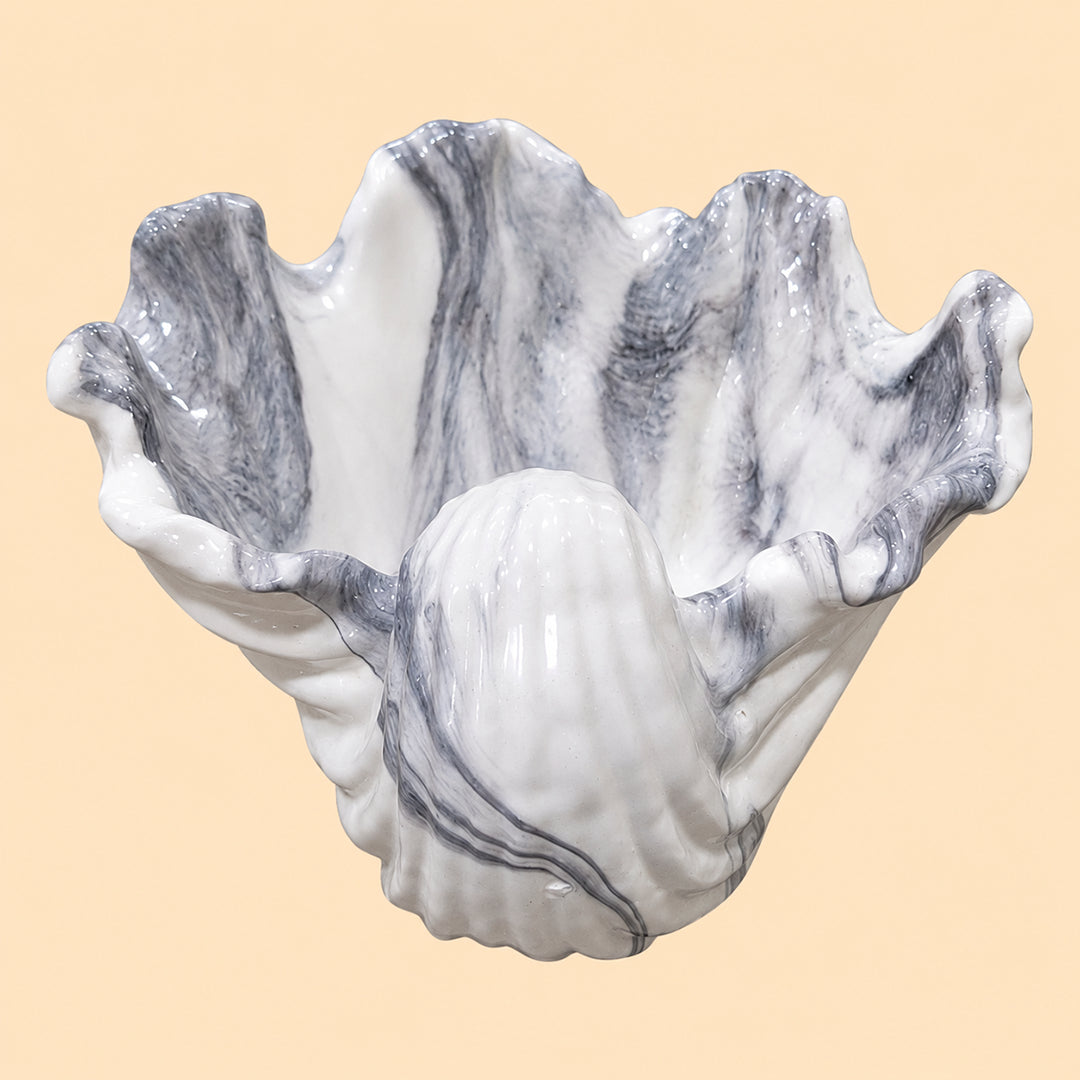Ember Tide – Sculptural Ashtray