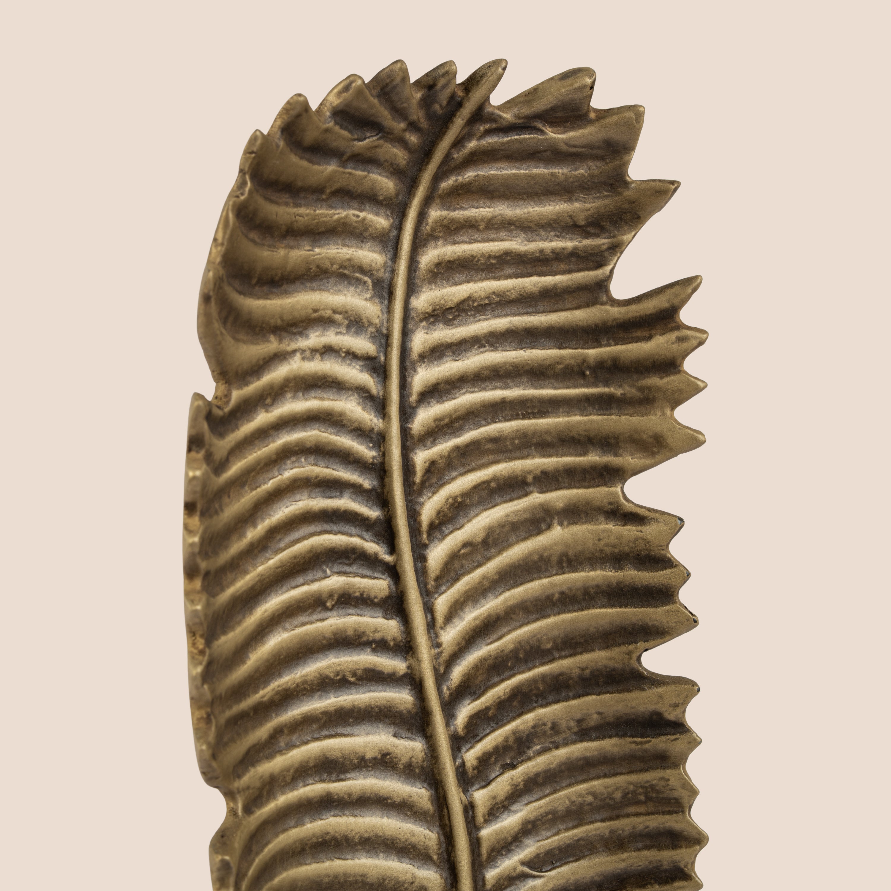 Aureon Leaf Form - Sculpture