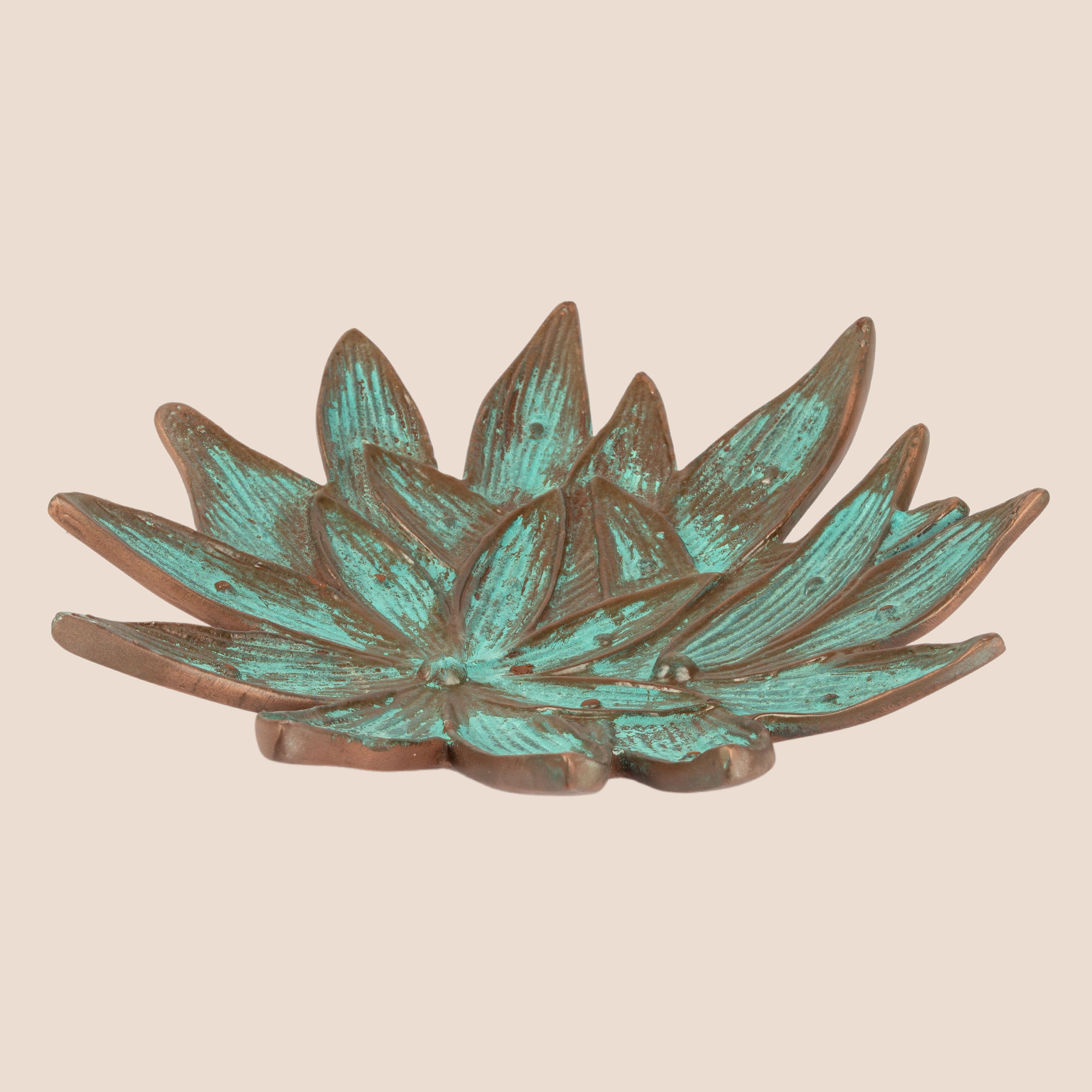 Elysian Leaf Cluster & Emerald Lotus Platter - Décor Tray Set