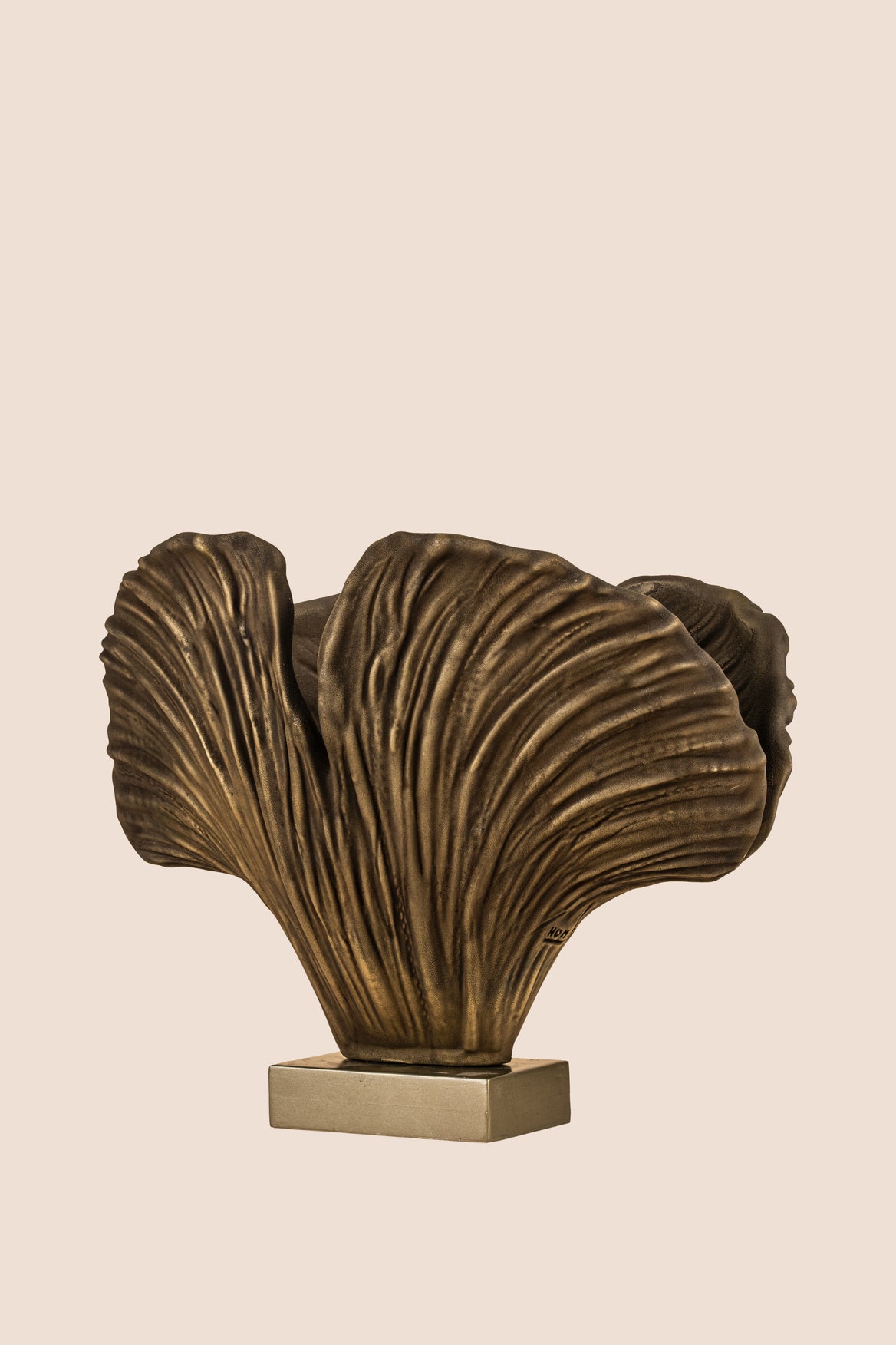 Duality of Beauty - Vase - ACad Home