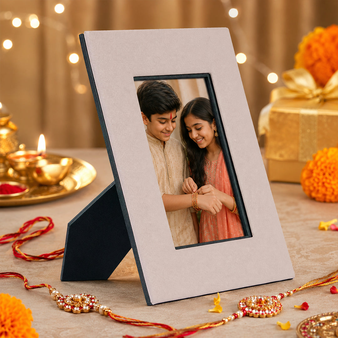 The Linen Gallery - Photo Frame - Get your personalised photo printed - Rakhi Gift Set