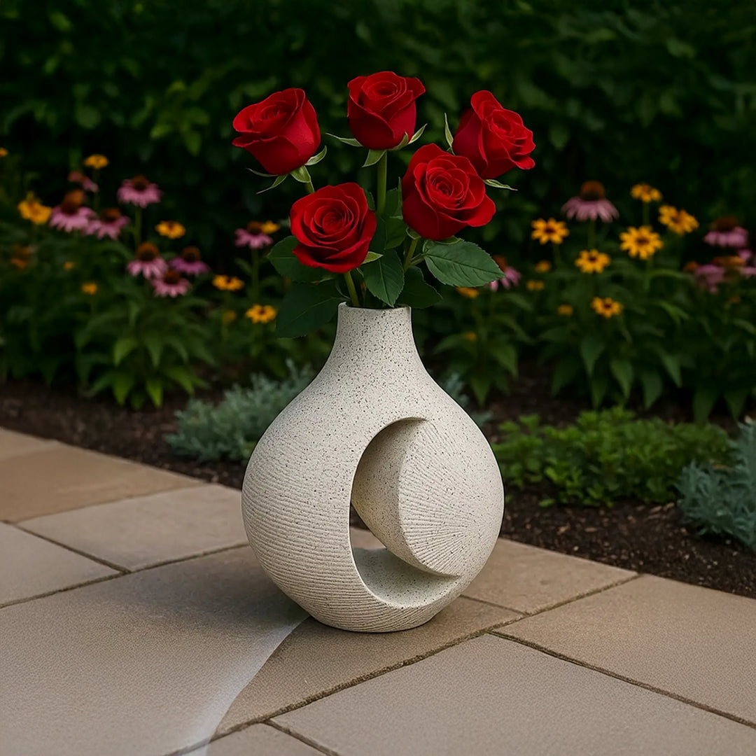 Womb of Silence - Vase