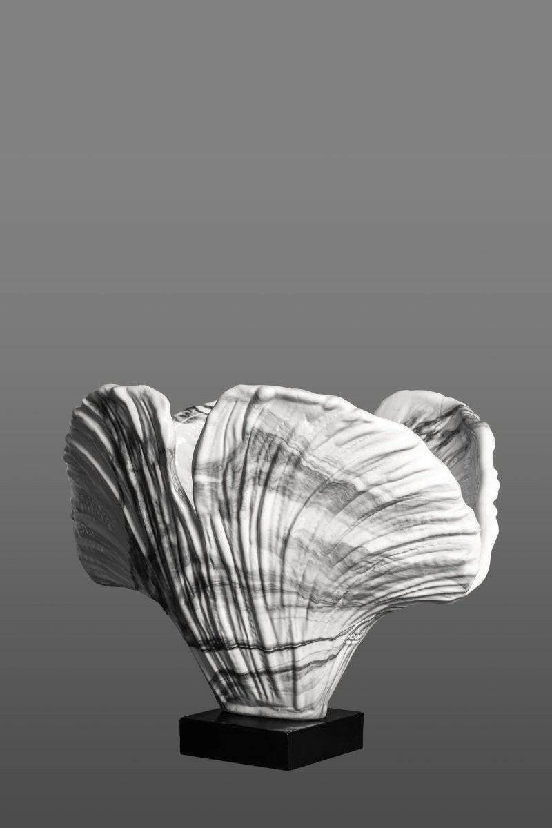 Duality of Beauty - Vase - ACad Home