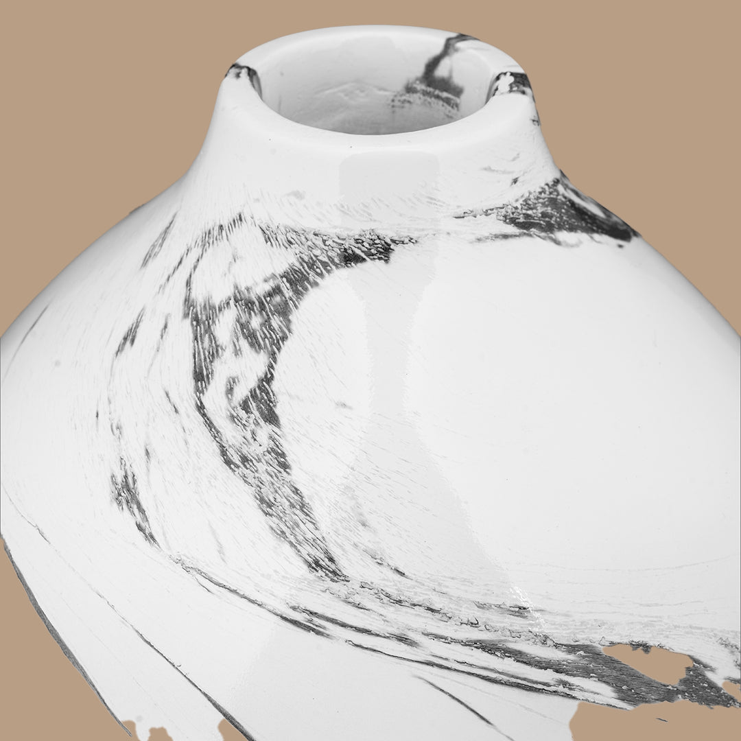 The Akshara - Vase