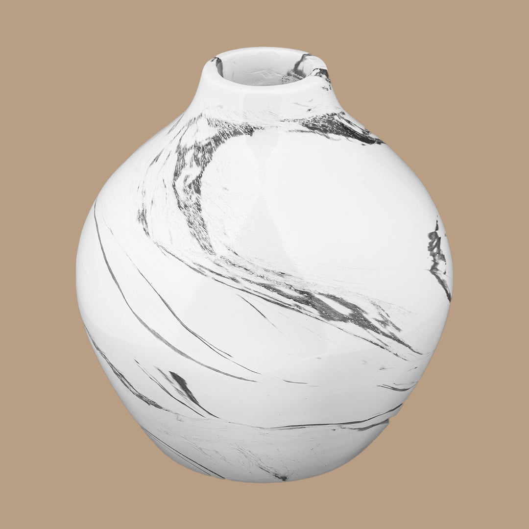 The Akshara - Vase