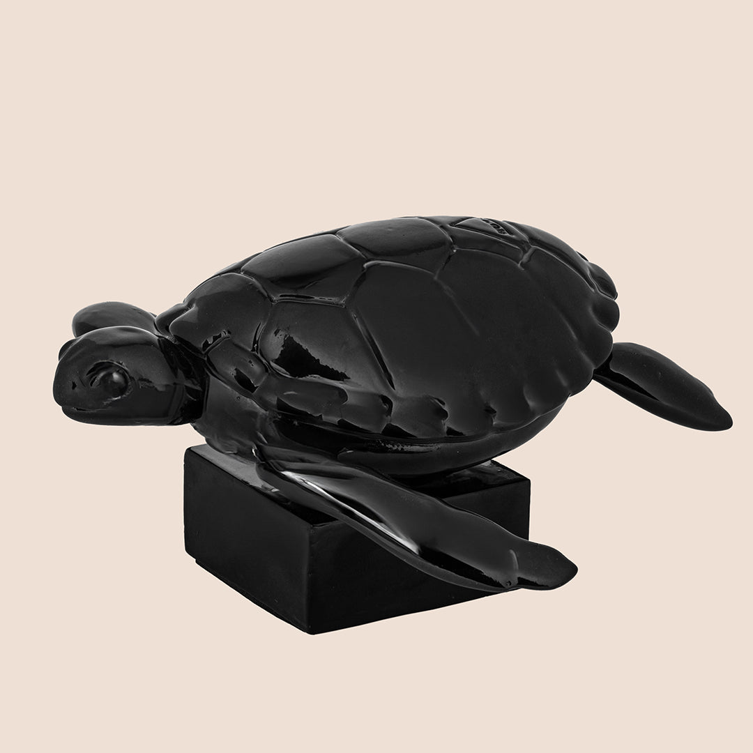 The Symbol Of Steadfastness - Sculpture Set