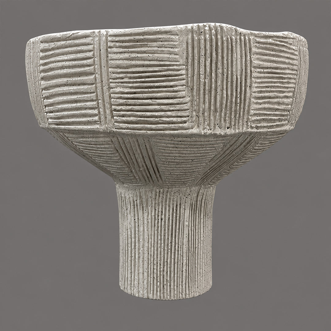 Obsidian Bloom - Vase