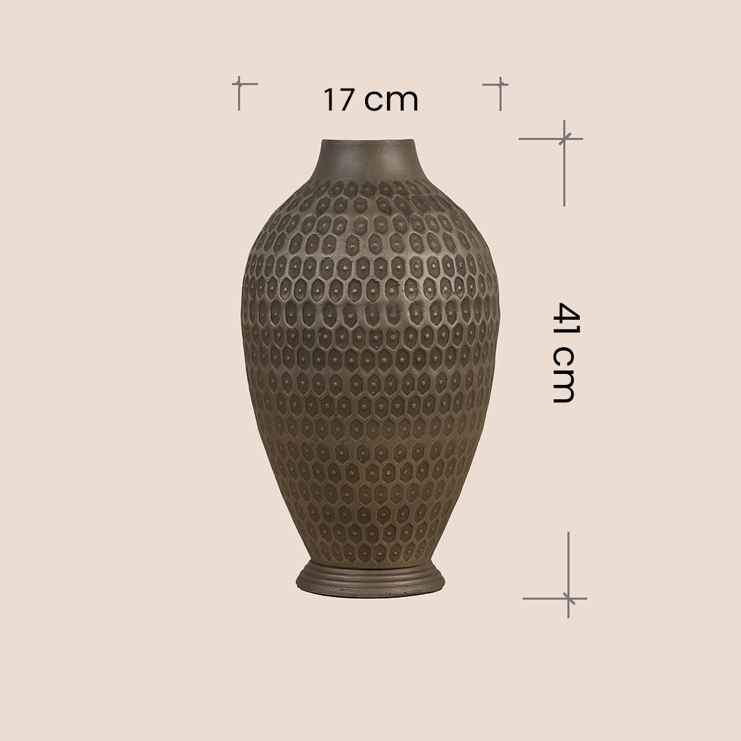 The Forgotten Form - Vase