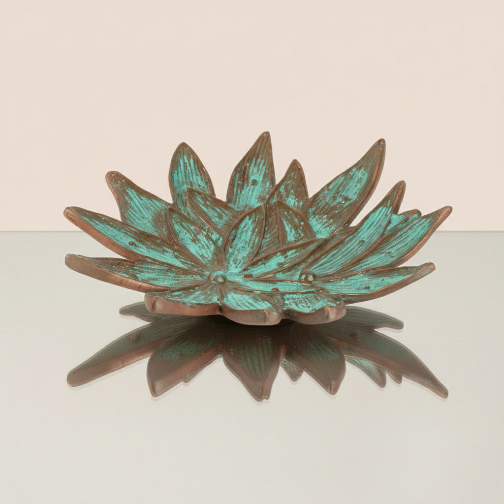 Emerald Lotus Platter - Décor Tray