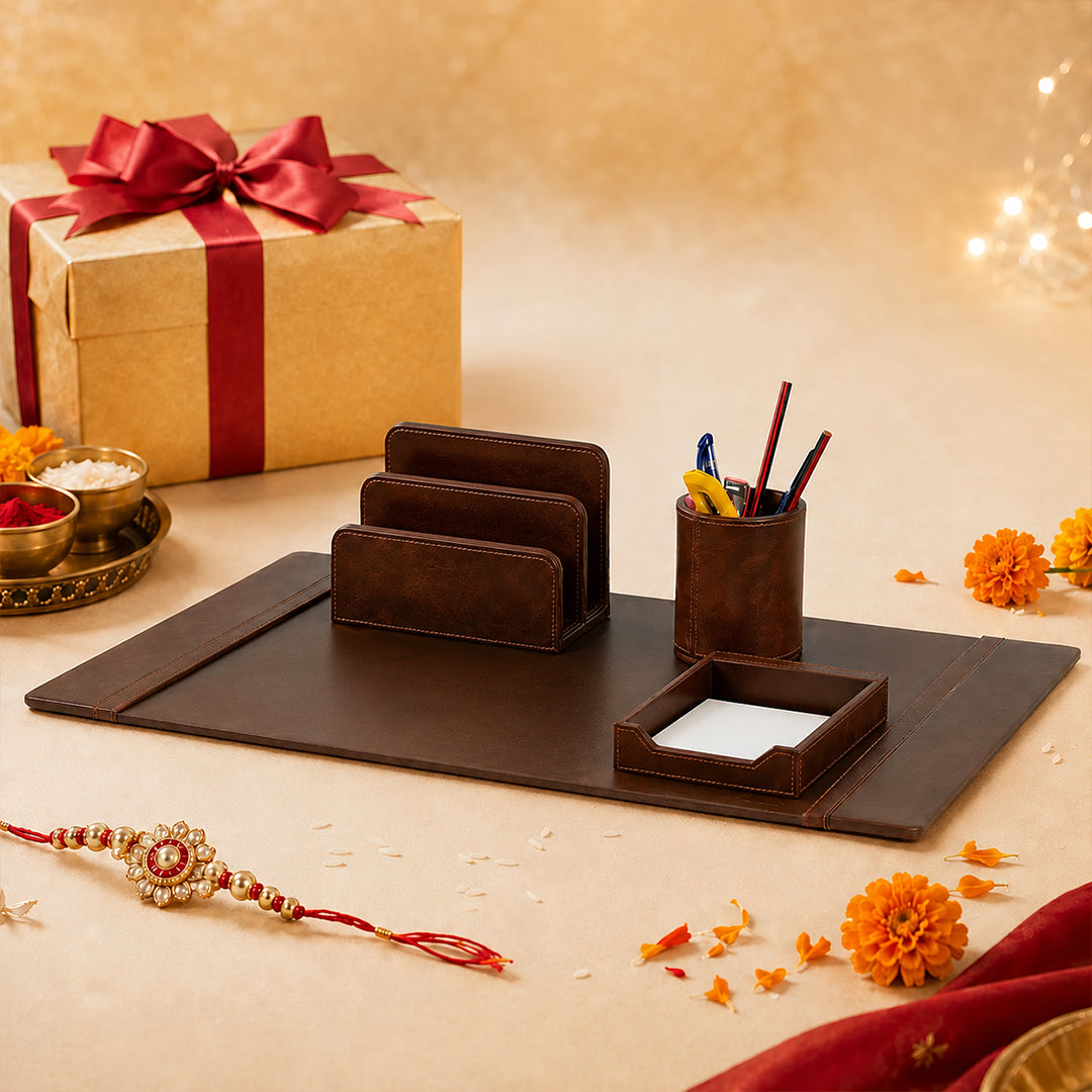 COGNITA - Rakhi Gift Set
