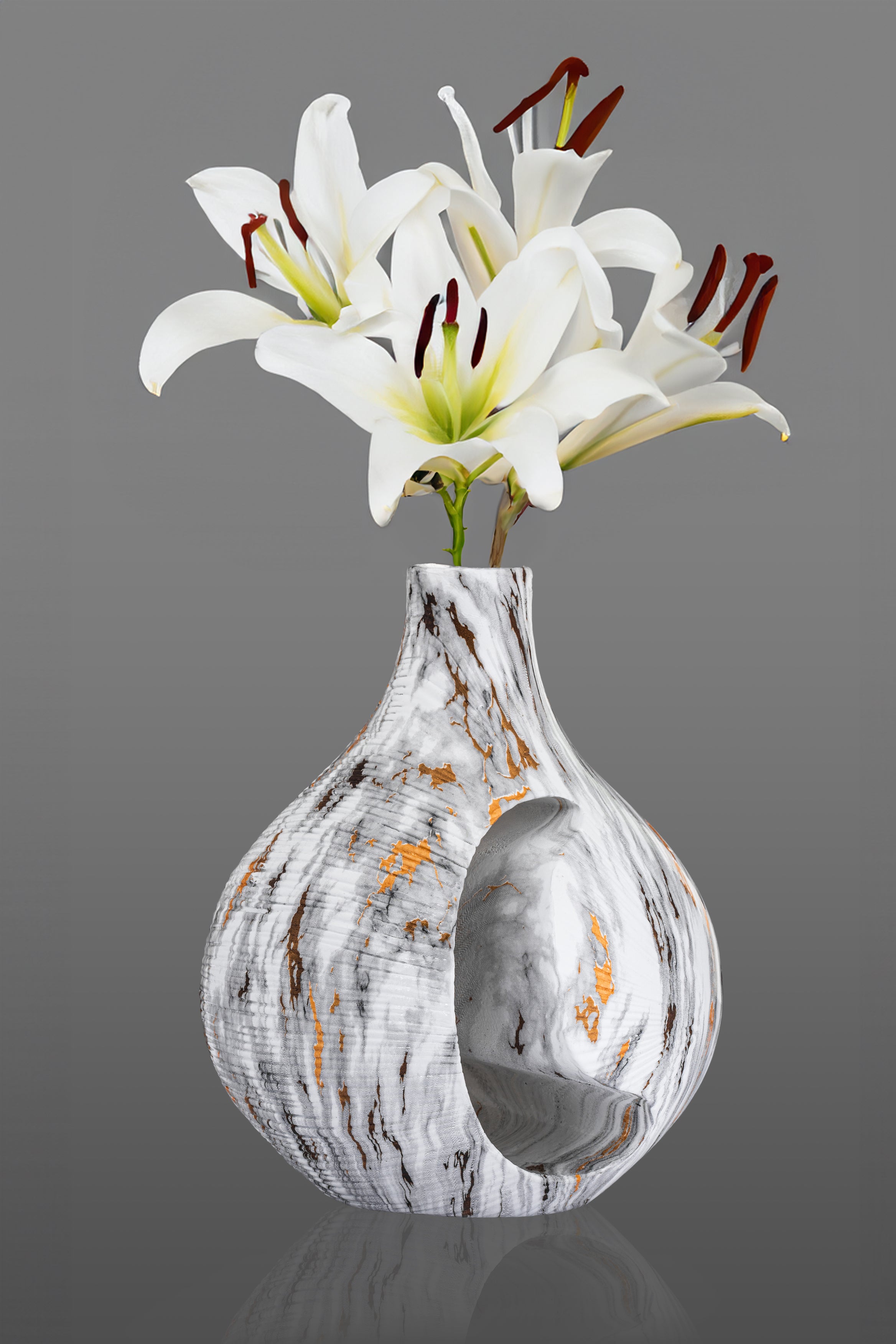 Womb of Silence - Vase - ACad Home