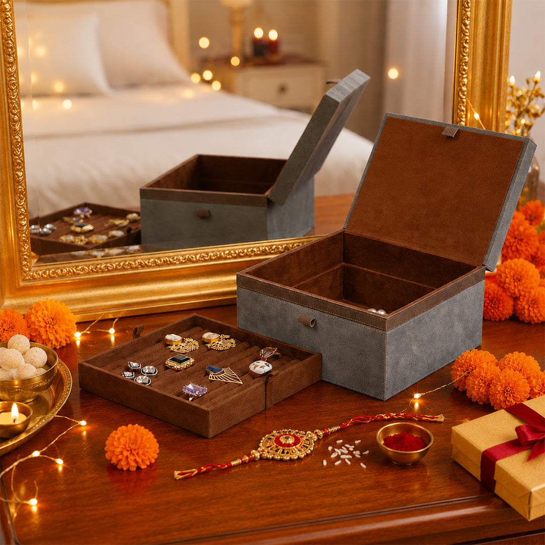 Velora Jewel Case- Real Leather - Rakhi Gift Set