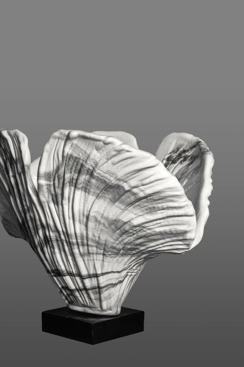 Duality of Beauty - Vase - ACad Home
