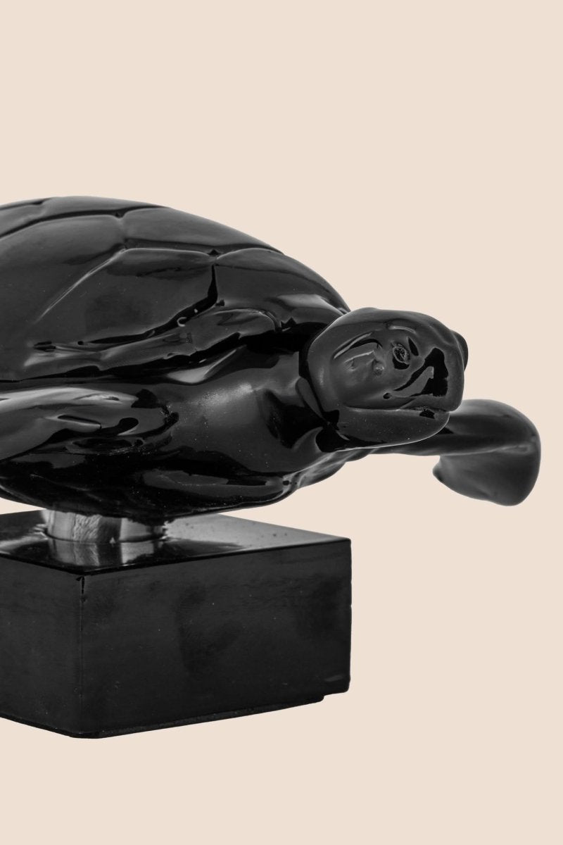 The Symbol of Steadfastness - Sculpture - ACad Home